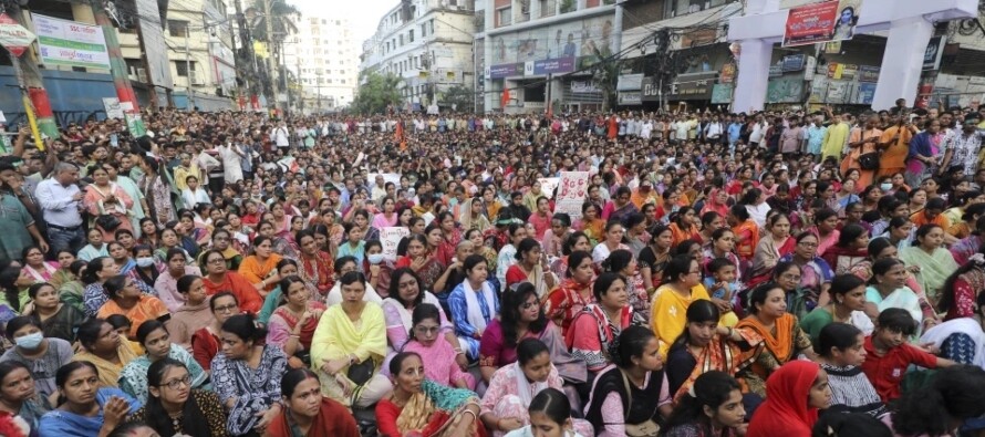 Mass protests in Dhaka for Hindu rights